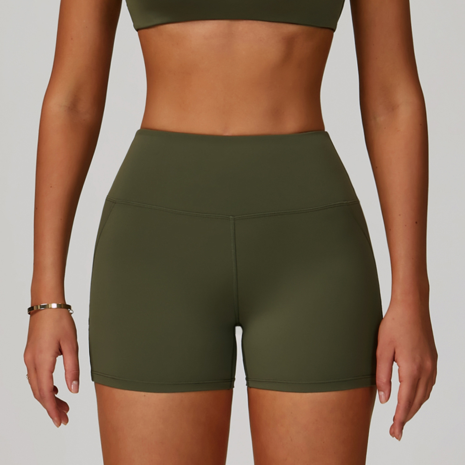 Pantalones cortos verdes