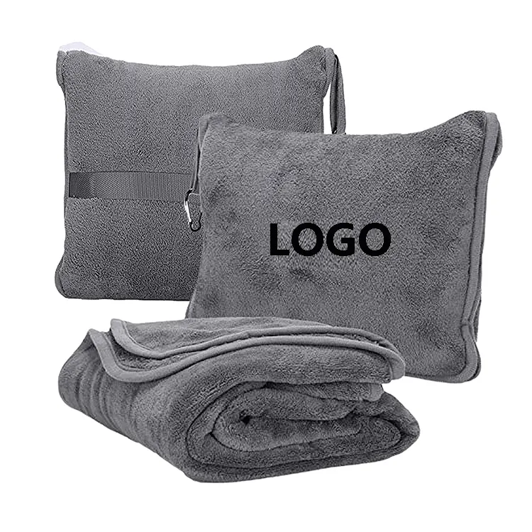 Oeko Tex portátil plegable logotipo personalizado manta de viaje y almohada conjunto 4 en 1 avión franela viaje almohada Manta con bolsa