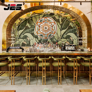 J2S Luxe Barmeubelset met gestoffeerde metalen barkrukken, hoge bartafels en cocktailzitplaatsen voor horeca-projecten - Product Image 2