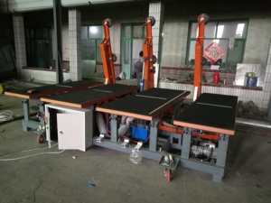 Tavolo automatico di carico e scarico in vetro a 3 bracci per taglio e rottura di pareti per macchine per la lavorazione del vetro - Product Image 5