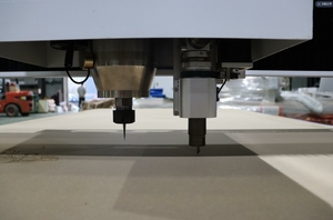 Oscillating Vibrating Knife Cutting <strong>Cnc</strong> <strong>Router</strong> CA1325 Vacuum Table With Ccd for Pu Paper Foam Cardboard Rubber Cutting - Product Image 6
