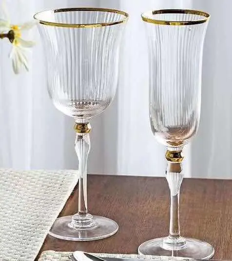 Fabrika düğün altın jant çizgili tasarım saplı olaylar cam şarap seti/altın/gümüş kaplama özel kişiselleştirilmiş cam şarap seti