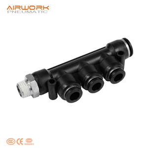 空気パイプ継手PKD 5ウェイクロス縮小コネクタ空気圧ブラックプラスチック製 - Product Image 1