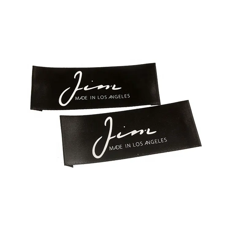 Étiquettes en tissu privées étiquettes de cou imprimées personnalisées logo de marque de bord tissé étiquettes principales de jean en satin noir brillant pour vêtements