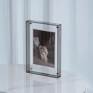 Kunden spezifischer Kristall-Acryl-<span class=keywords><strong>Block</strong></span> rahmen Klare magnetische Foto rahmen Doppelseitige Acryl-Bilderrahmen