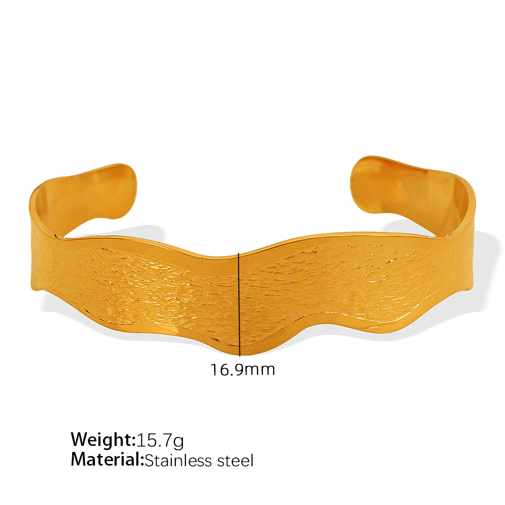 SZ60 Gold Bracelet