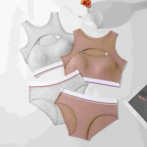 Bralette deportivo cómodo sin costuras para mujer y conjunto de bragas G-String con cuello en V Sexy Push-Up con logotipo personalizado en la Copa patrón sólido - Product Image 5