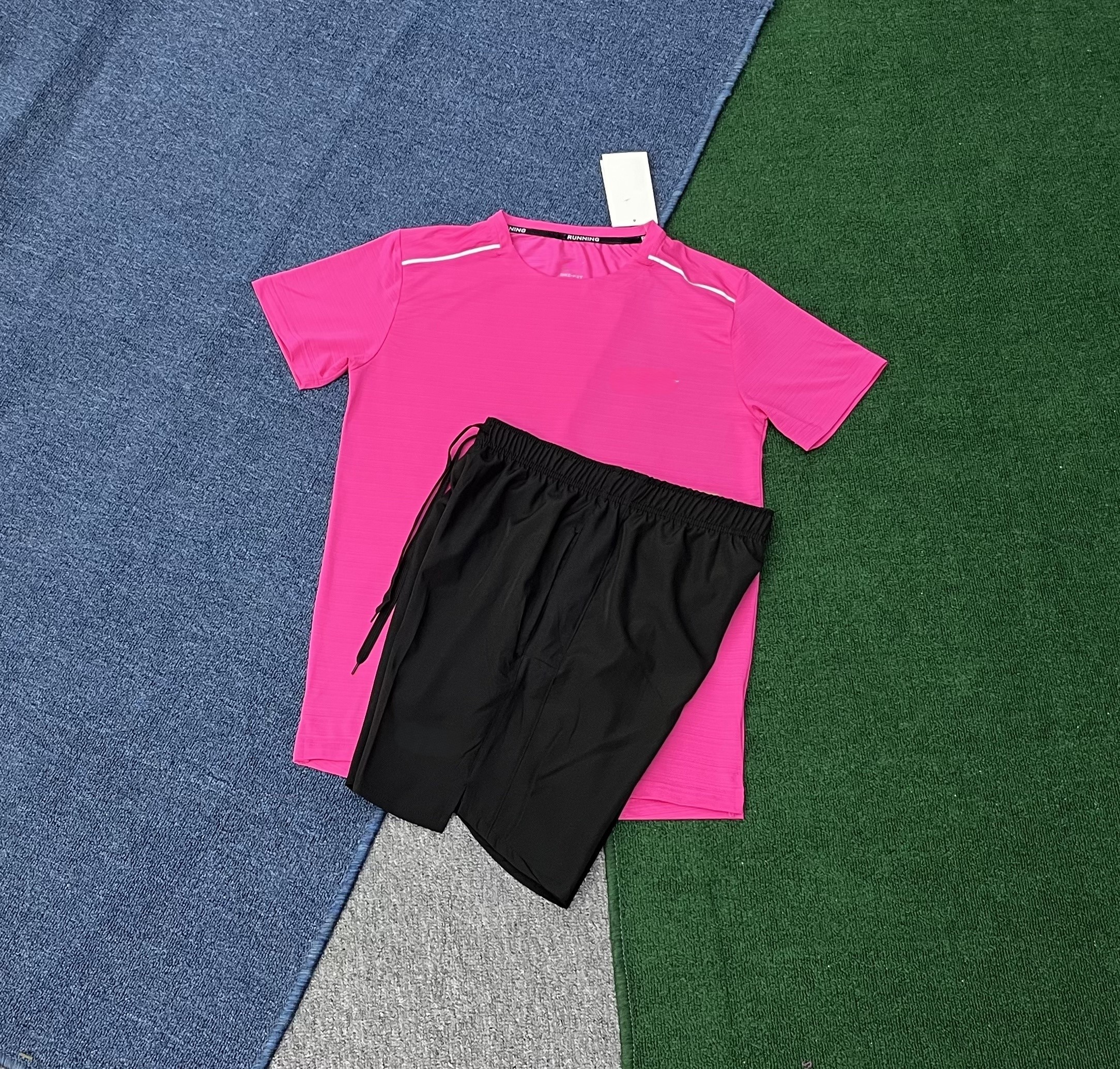 Rose+Noir
