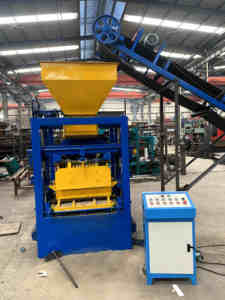 Máquina de bloques Máquina de fabricación de bloques de bloqueo entre empresas alemanas de baja inversión y altos beneficios - Product Image 2