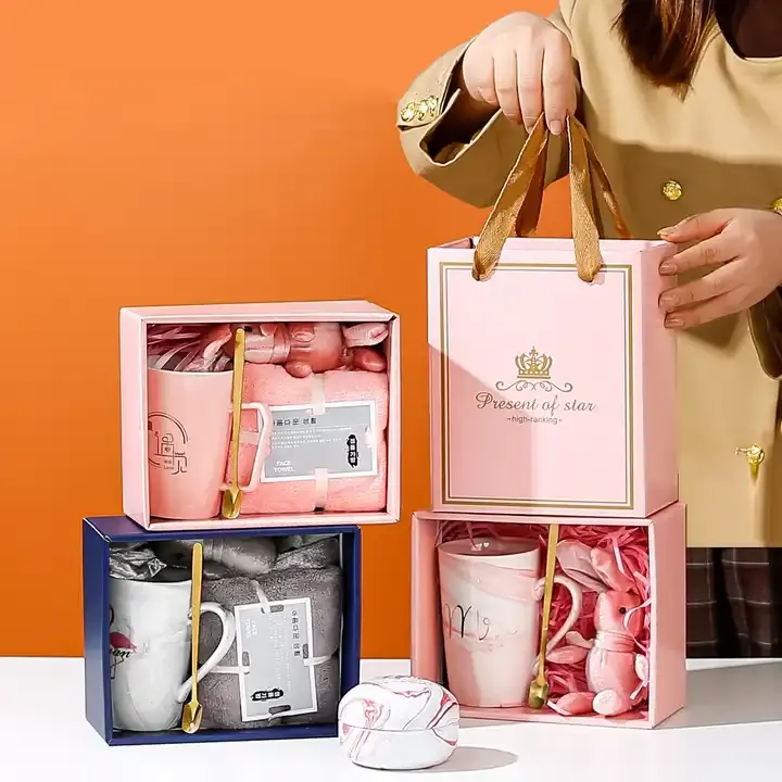 Set regalo di compleanno da donna con tazza personalizzata promozionale innovazione adorabile asciugamano in ceramica regalo di nozze per articoli Souvenir per gli ospiti