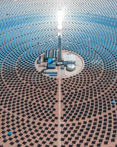 10KWを生産する<span class=keywords><strong>Csp</strong></span>発電所に使用する高品質のヘリオスタットソーラーミラー