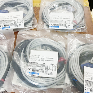 Capteur photoélectrique XUM2APSBL2 PNP Commutateur photoélectrique infrarouge Optique un nouveau commutateur photoélectrique à rayons infrarouges de type opposé - Product Image 1