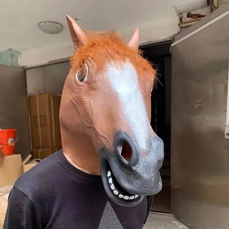 caballo marrón