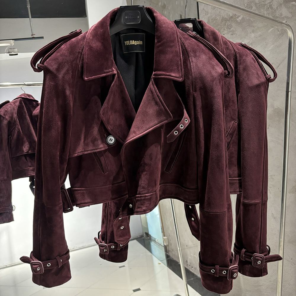 Camoscio bordeaux