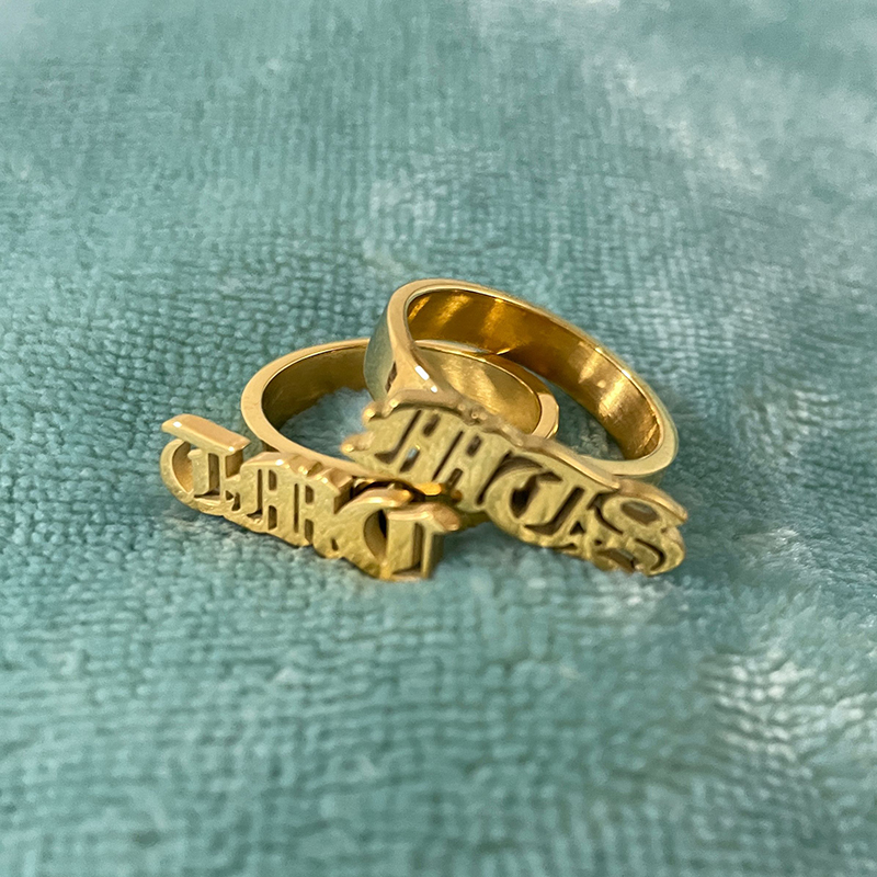 Anillo de oro-12