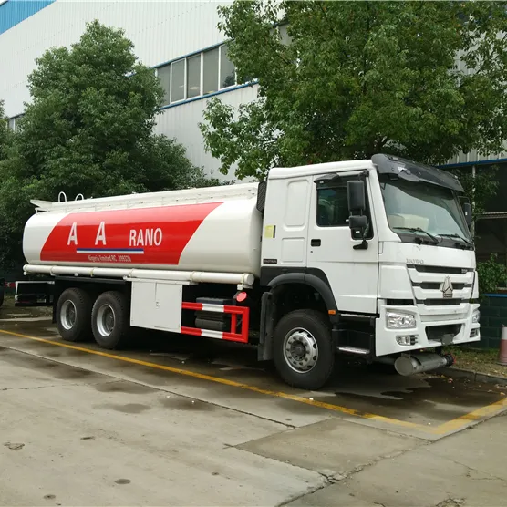 20,000 litri di Acquistare coperchio del serbatoio del carburante camion 20 Tonnellate di olio combustibile del serbatoio del camion con misuratore di portata e dispenser