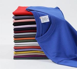 カスタム100% コットンメンズオーバーサイズTシャツ通気性のある高品質のプラスサイズのTシャツ大きくて背の高いルーズフィット、ロゴプリント - Product Image 2
