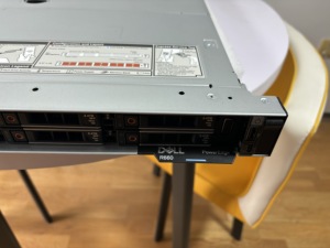 Dữ liệu <span class=keywords><strong>2025</strong></span> nhà máy ban đầu giao hàng trực tiếp New Dell PowerEdge r660 1U dual-ổ cắm máy chủ Rack với Intel Xeon 6534 CPU - Product Image 3