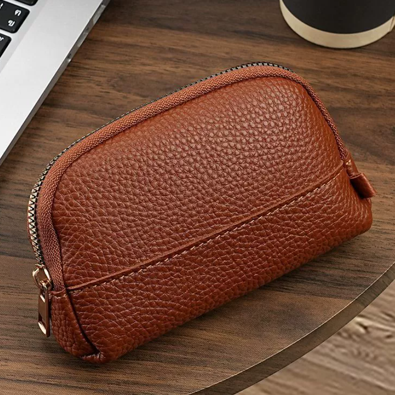 สีน้ำตาลเข้ม