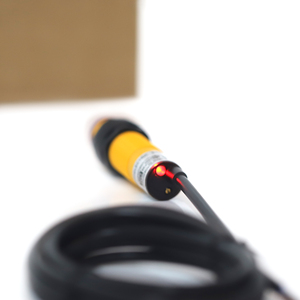 Tipo diffuso M18 interruttore sensore a infrarossi regolabile gamma di rilevamento 10-30cm sensore ottico NPN PNP interruttore fotocellula - Product Image 4
