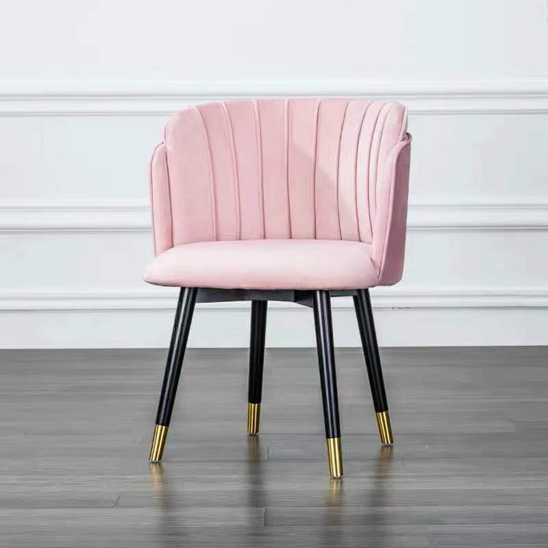Chair03