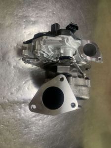Toyota Hilux Hilux Fortuner 2 için yüksek kalite 1720111070 17201-11070 CT16V Turbo. 4L 2GD FTV - Product Image 4