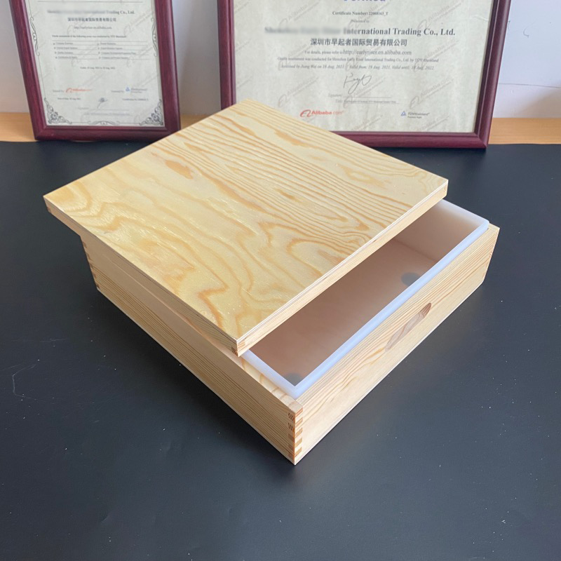 Scatola quadrata in legno da 8000 ml + stampo in silicone