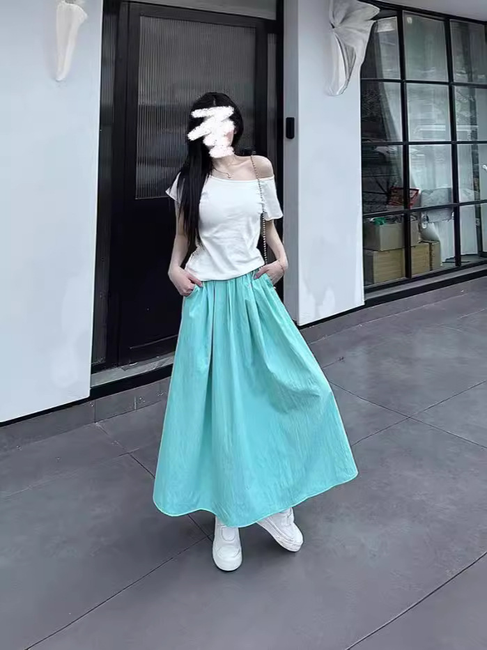 สีฟ้า