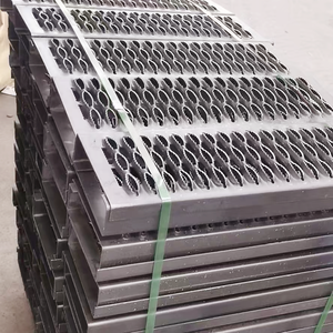 Direkte Lieferung der Edelstahl-Stanz platte des Herstellers Loch platte Produktion Edelstahl-Stanz platte Rundloch