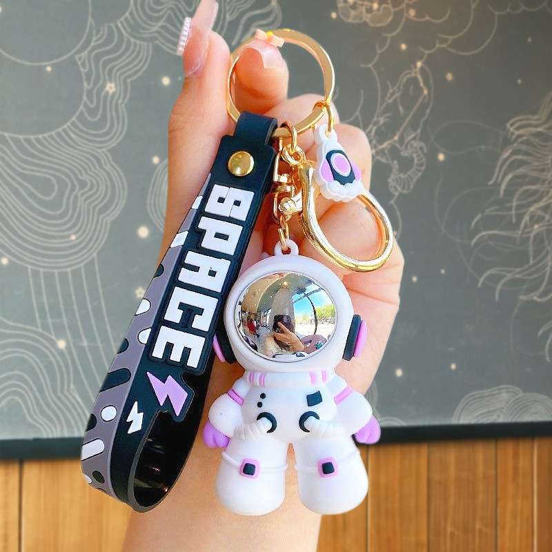 Drip astronaut keychain-purple