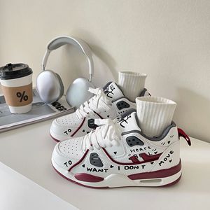 Giày thể thao bóng rổ graffiti phong cách cao 2025 phong cách phong cách Ins Giày chạy bộ ngón chân giản dị nam nữ sinh viên bình thường cặp đôi - Product Image 3