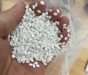 RongFeng colore fabbrica Masterbatch colorante additivo PE LDPE LLDPE HDPE Masterbatch bianco TiO2 70% 50% 30% 15% Food Grade 2-4% - Product Image 3