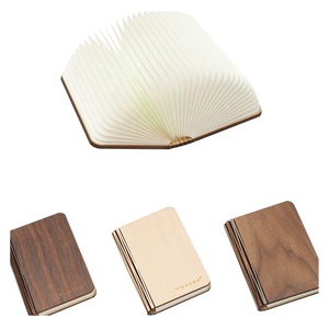 2025 mới lạ LED USB có thể sạc lại cuốn sách gỗ ánh sáng đèn hình dạng sáng tạo có thể gập lại thiết kế - Product Image 4