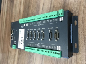 Neue Günstige Preis CNC control system 3 achsen CNC Router Controller Mit computer control und Hand rad oder Hörer Prozess