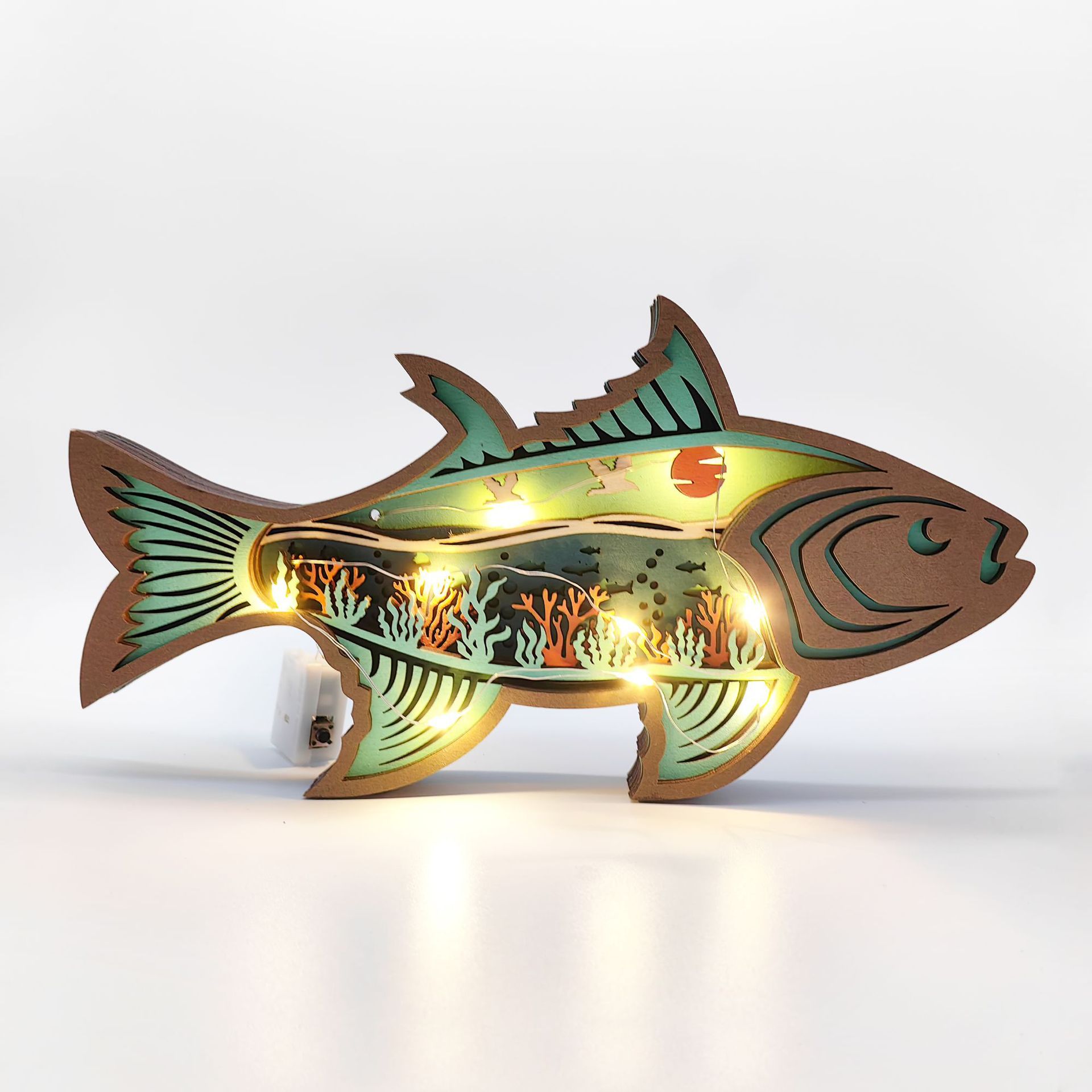 Green-fish-with lights