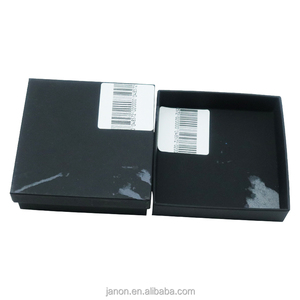 Código de barras blanco con alta adherencia en la superficie de la joyería con función antirrobo Security Am Soft Label - Product Image 4