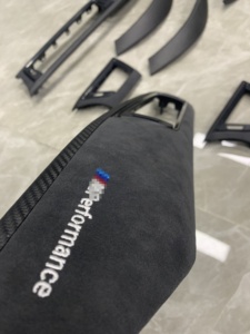 スポーツカーAlcantara Mパフォーマンスカーボンファイバー内部ダッシュボードトリムセット<span class=keywords><strong>BMW</strong></span> <span class=keywords><strong>3</strong></span>シリーズF30 F31 F32 F34 F36 F80用