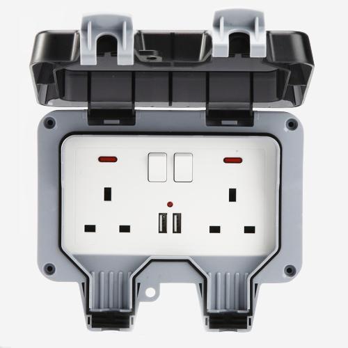UK 2 Ports + Indicateur Lumineux + USB