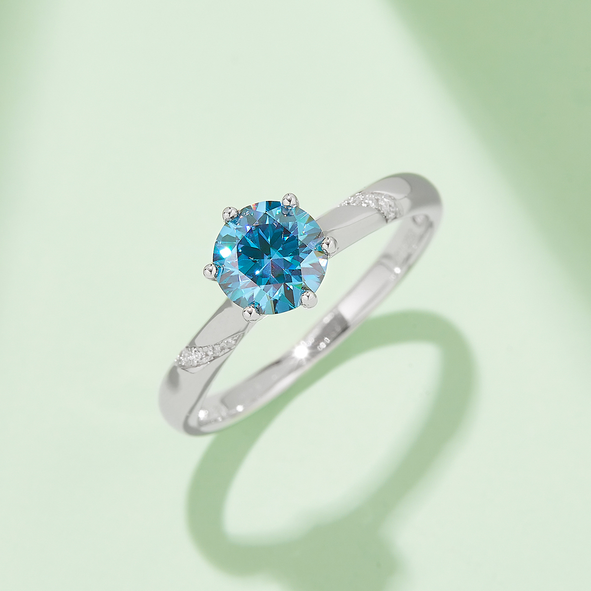 สีฟ้า