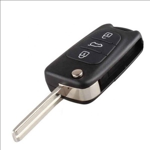 3-кнопочный силиконовый автомобильный брелок для ключей - Product Image 1