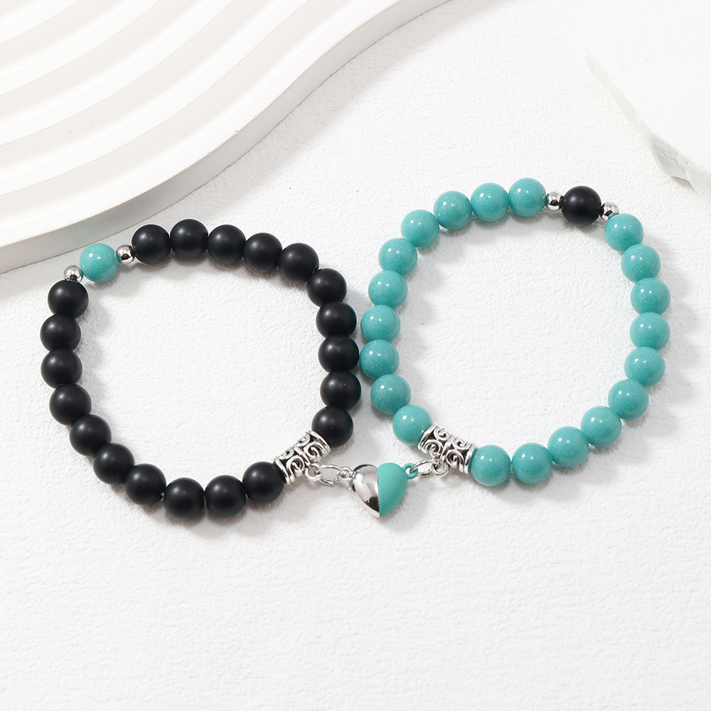 C3 (A pair of black and grass green)