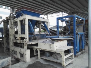 Brick <strong>Block</strong> <strong>Making</strong> <strong>Machine</strong> <strong>Automatic</strong> Brick <strong>Making</strong> <strong>Machine</strong> Hollow <strong>Block</strong> <strong>Making</strong> <strong>Machine</strong> Price - Product Image 3