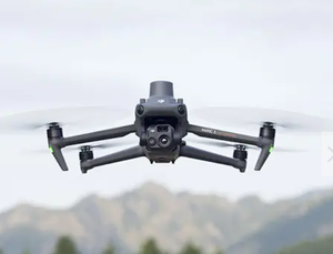DJI Mavic 3 Cine Combo 4/3กล้อง CMOS Hasselblad เวลาบิน46นาทีบันทึกวิดีโอได้5.1K กล้องสองตัวของแท้มีสินค้าในสต็อก - Product Image 3