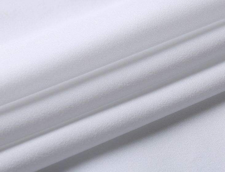 Largeur du tissu 152 cm 97g