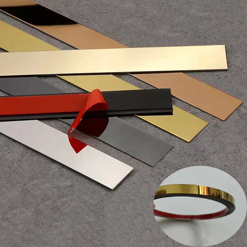 Bande auto-adhésive en métal de 5M pour garniture de tuile plate décorative auto-adhésive d'acier inoxydable de mur de garde-robe de meubles