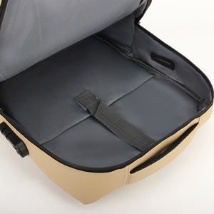 Водонепроницаемый кожаный рюкзак для ноутбука - Product Image 6