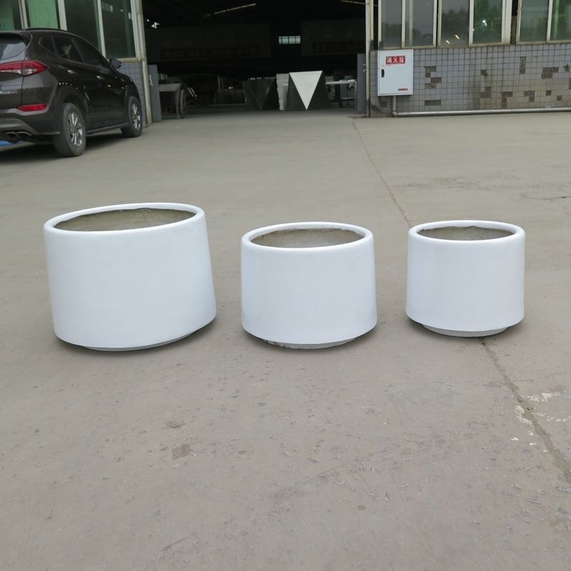 Factory Outlet Round Fiberglass Planter Pot Customized Color Flower Pot Outdoor Planter Box