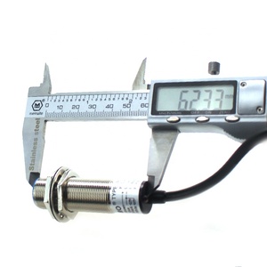 YUMO LM18-3005PC DC PNP NO + NC M18mm induktive proximity schalter sensor