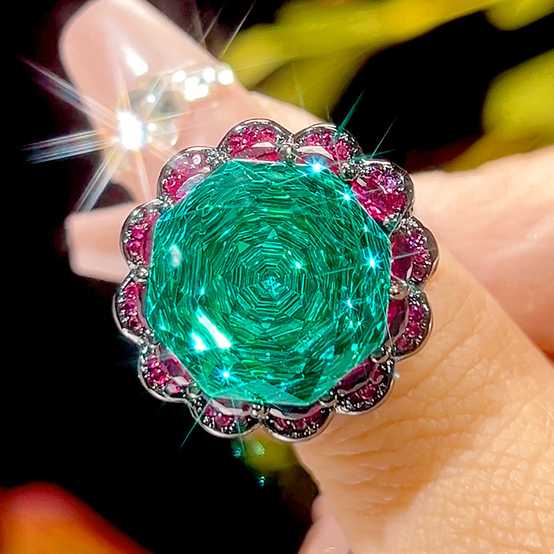 Bague ouverte en or noir et vert Parra