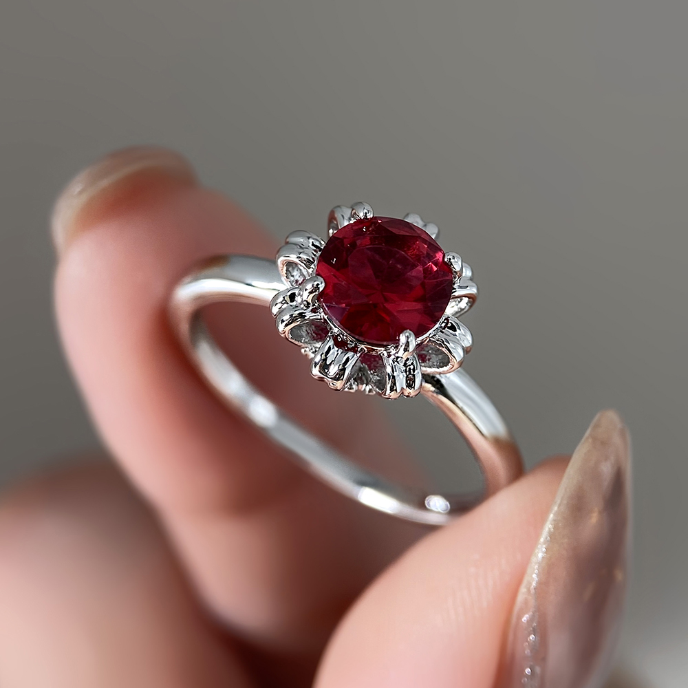 Silver/Red R1983